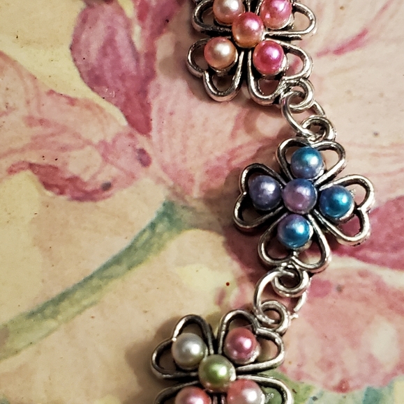 Handmade link bracelet with tiny pearl beads. - Picture 2 of 4